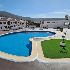 https://colina-apartment.tenerifehoteles.net